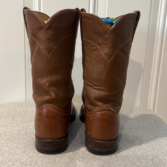 Used Brown Justin Cowboy boots Size 7 1/2 AA - Picture 4 of 7